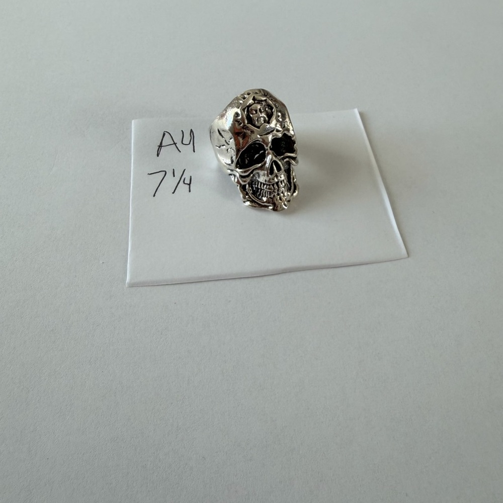 Silver Skull Ring‎